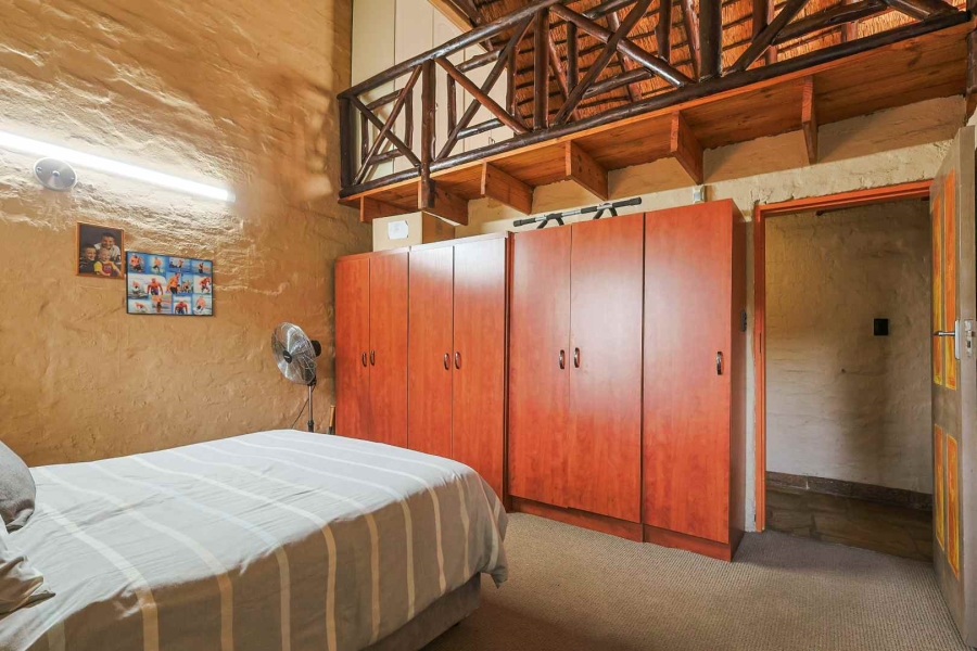 4 Bedroom Property for Sale in Wapadrand Gauteng
