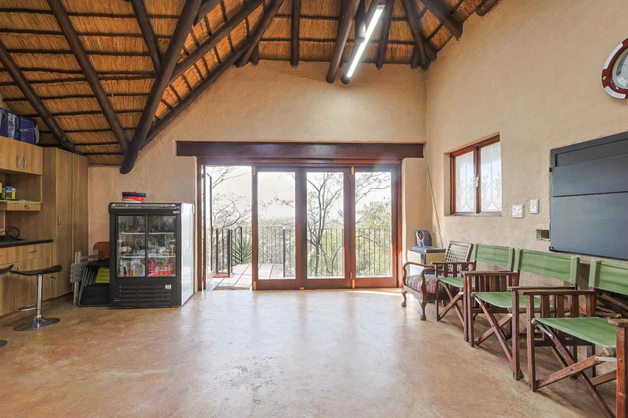 4 Bedroom Property for Sale in Wapadrand Gauteng