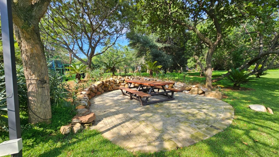 4 Bedroom Property for Sale in Wapadrand Gauteng