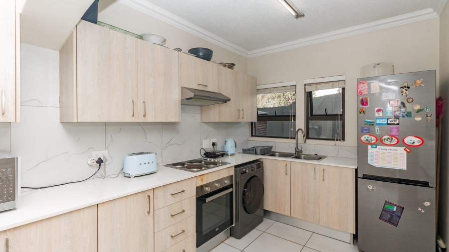 2 Bedroom Property for Sale in Melrose Estate Gauteng