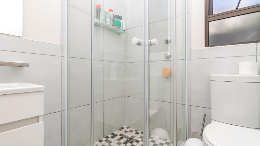 2 Bedroom Property for Sale in Melrose Estate Gauteng