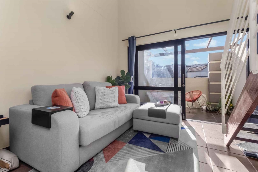 2 Bedroom Property for Sale in Lonehill Gauteng