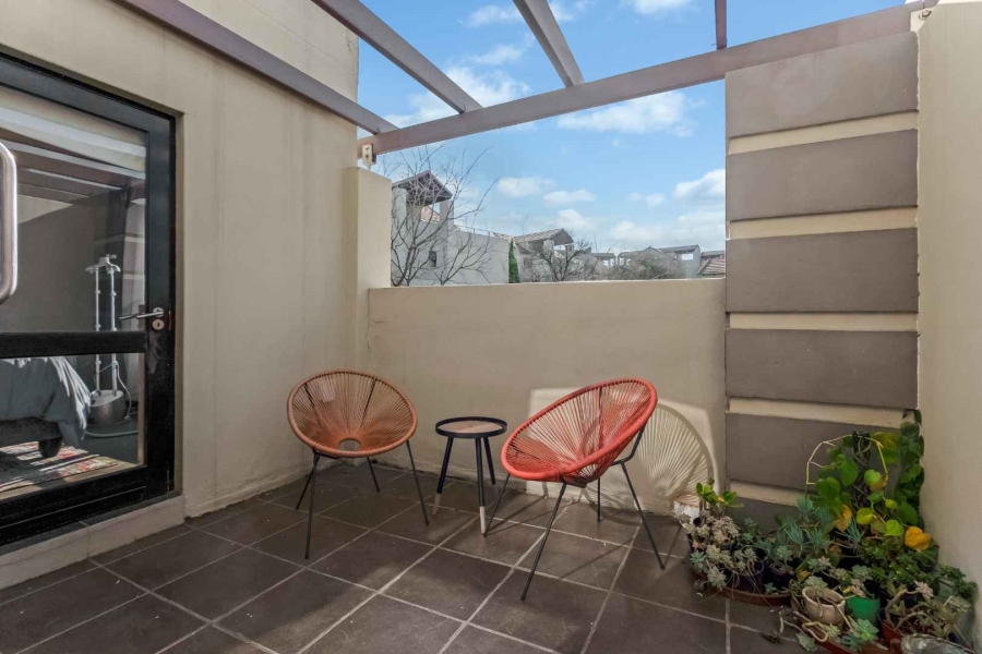 2 Bedroom Property for Sale in Lonehill Gauteng