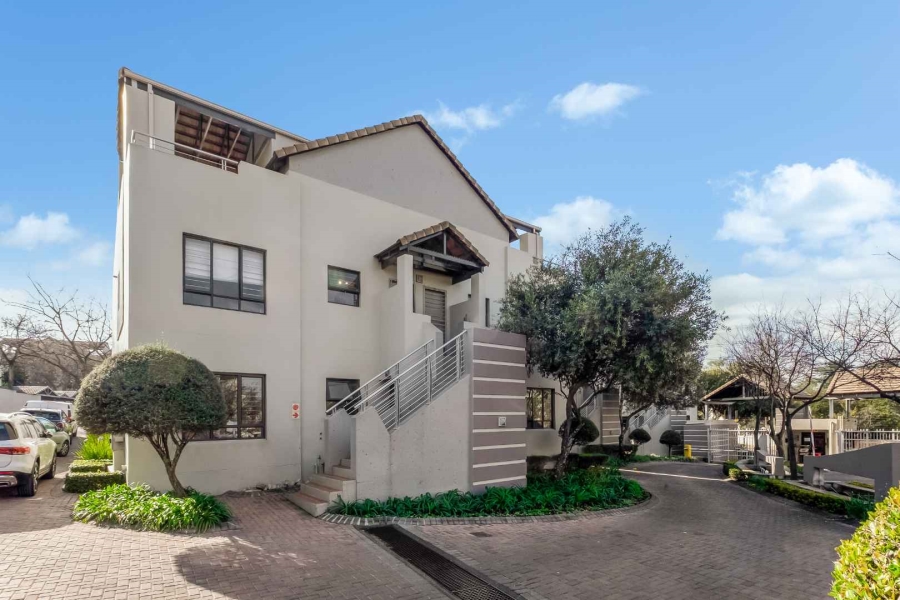 2 Bedroom Property for Sale in Lonehill Gauteng