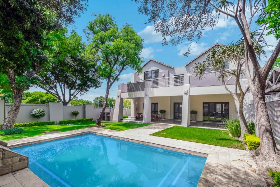2 Bedroom Property for Sale in Lonehill Gauteng