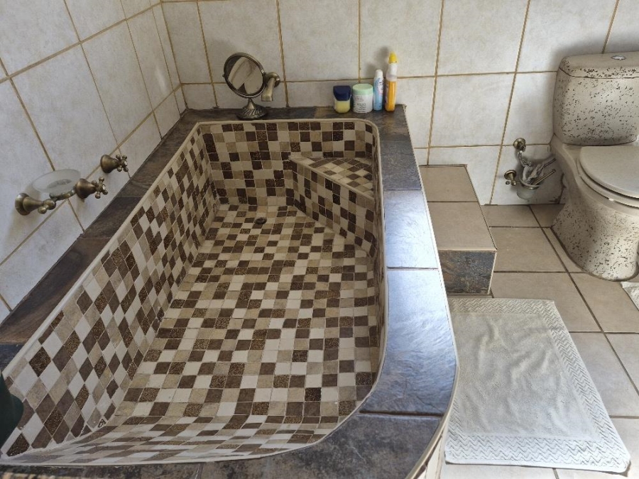 4 Bedroom Property for Sale in Plantation Gauteng