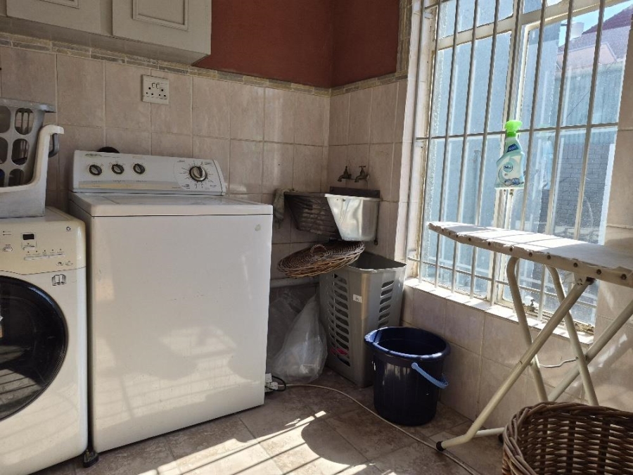 4 Bedroom Property for Sale in Plantation Gauteng