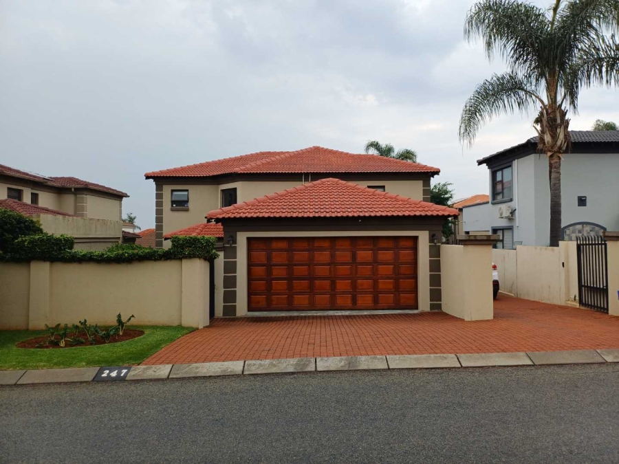 4 Bedroom Property for Sale in Willowbrook Gauteng