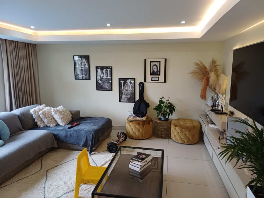 4 Bedroom Property for Sale in Willowbrook Gauteng