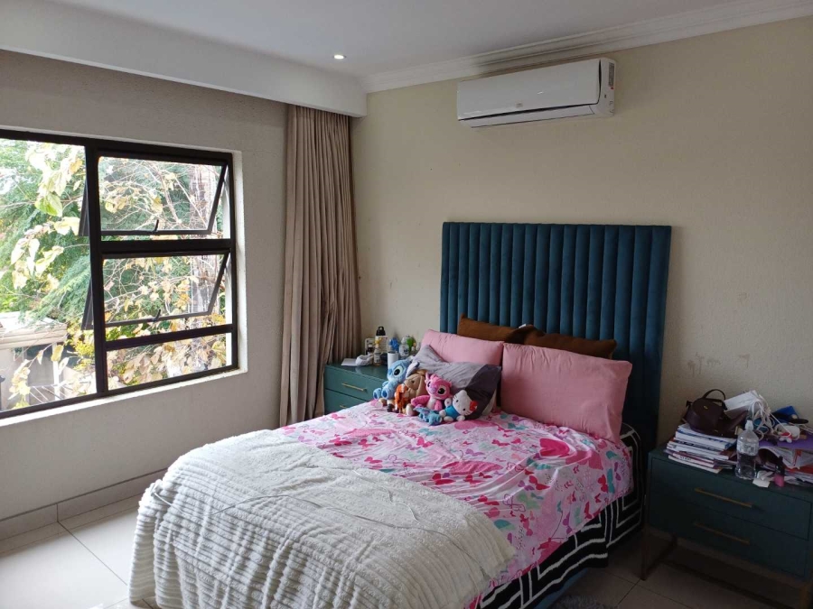 4 Bedroom Property for Sale in Willowbrook Gauteng