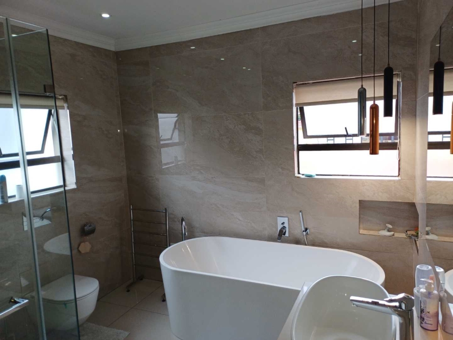 4 Bedroom Property for Sale in Willowbrook Gauteng