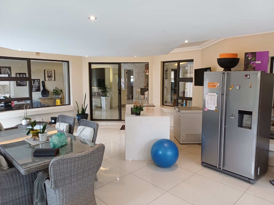 4 Bedroom Property for Sale in Willowbrook Gauteng