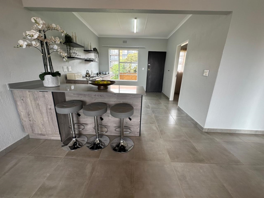 To Let 2 Bedroom Property for Rent in Kloofendal Gauteng