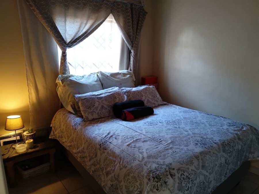 3 Bedroom Property for Sale in Clayville Gauteng