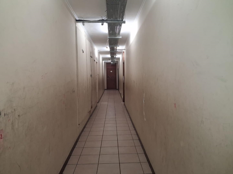 1 Bedroom Property for Sale in Johannesburg Central Gauteng