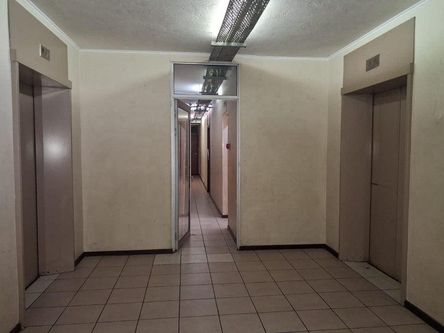 1 Bedroom Property for Sale in Johannesburg Central Gauteng