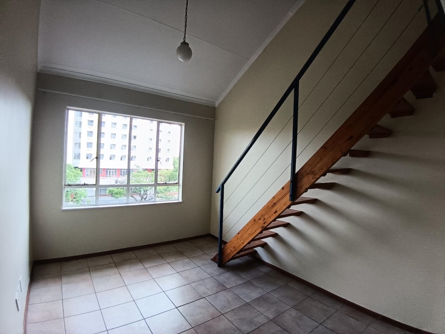 1 Bedroom Property for Sale in Hatfield Gauteng