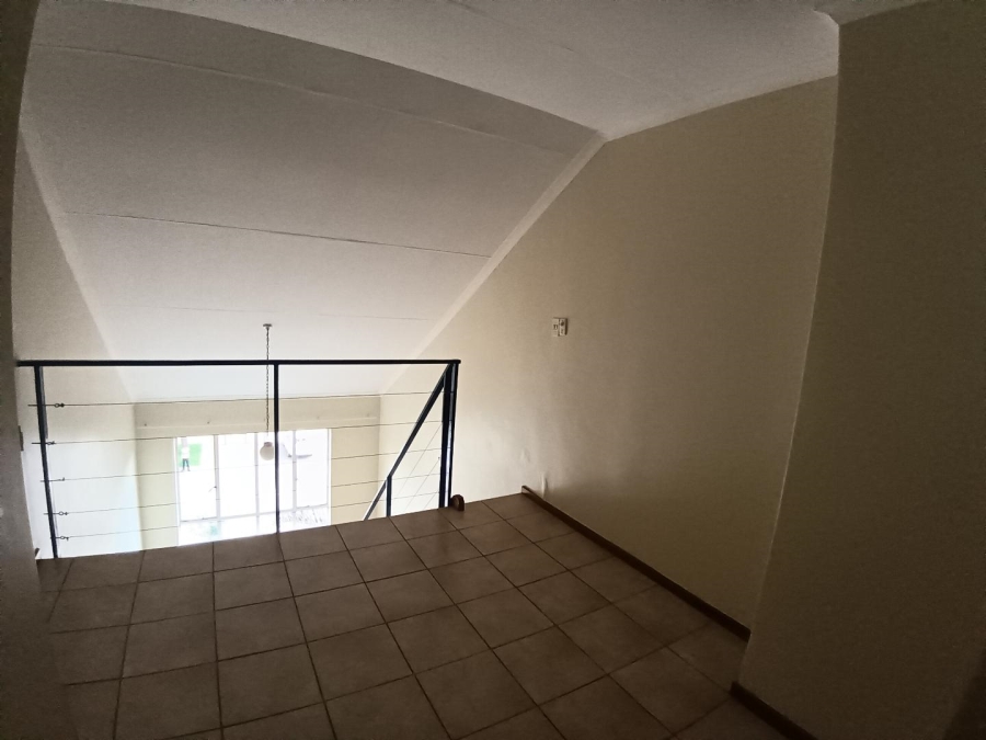 1 Bedroom Property for Sale in Hatfield Gauteng