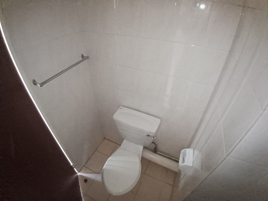 1 Bedroom Property for Sale in Hatfield Gauteng