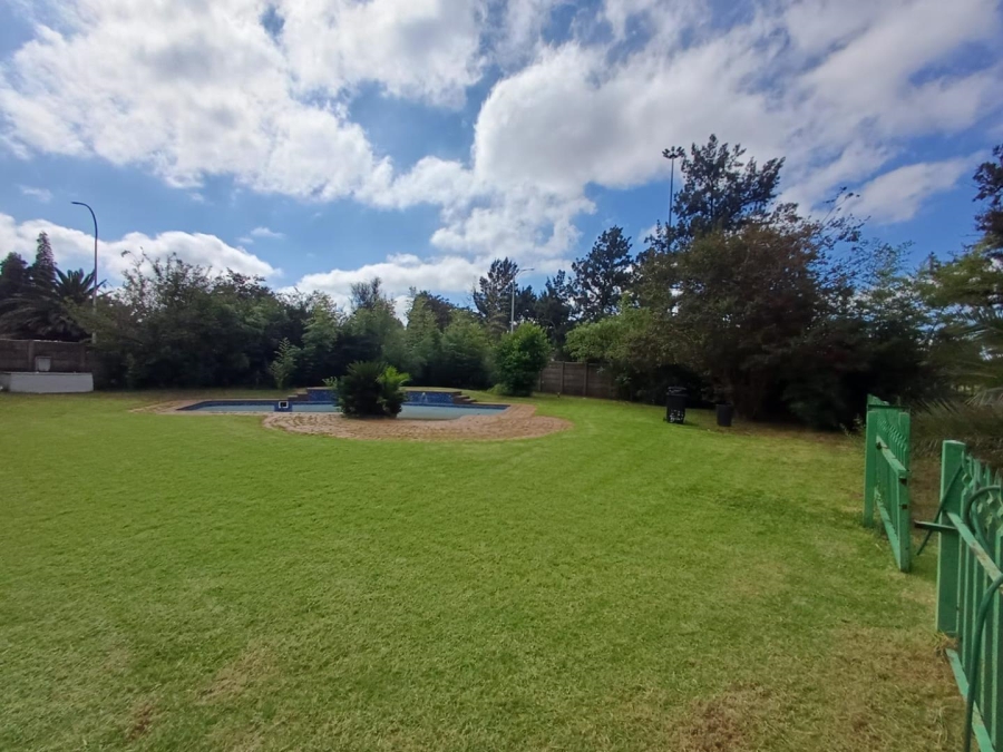 5 Bedroom Property for Sale in Struisbult Gauteng
