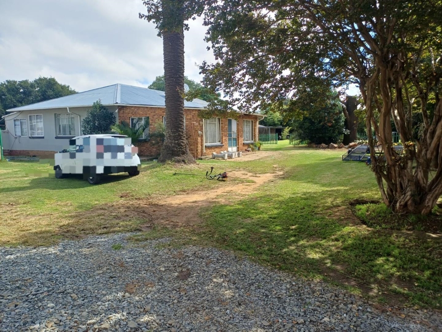 5 Bedroom Property for Sale in Struisbult Gauteng