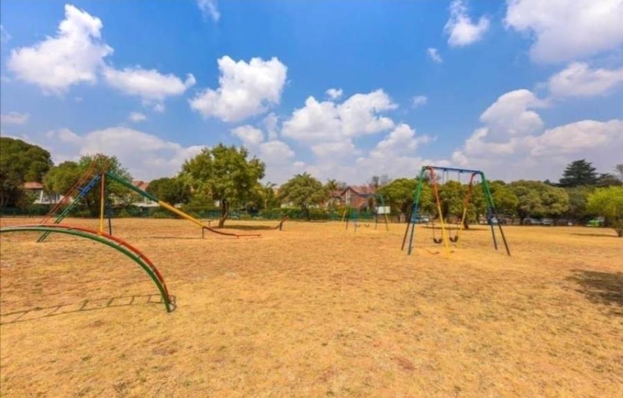 2 Bedroom Property for Sale in Woodmead Gauteng