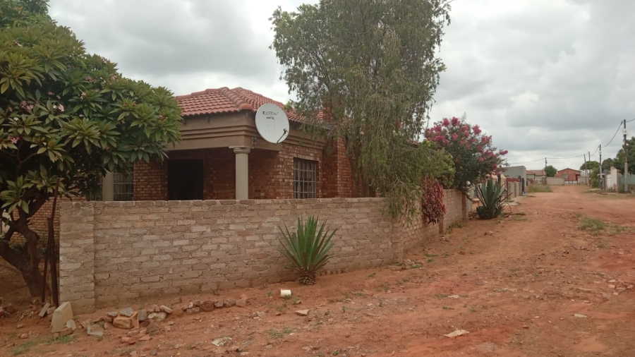 3 Bedroom Property for Sale in Soshanguve Gauteng