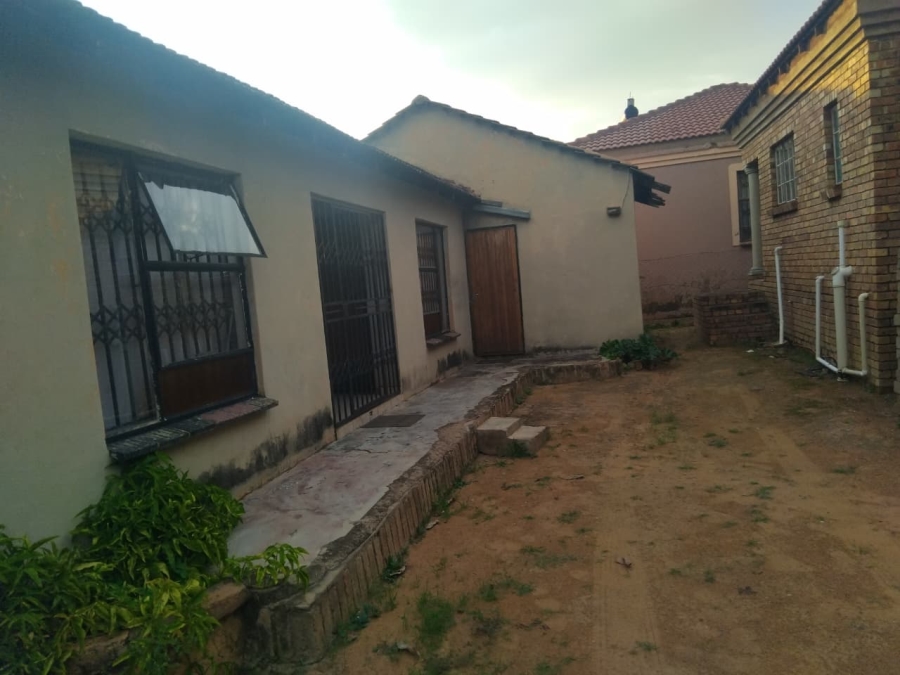 3 Bedroom Property for Sale in Soshanguve Gauteng