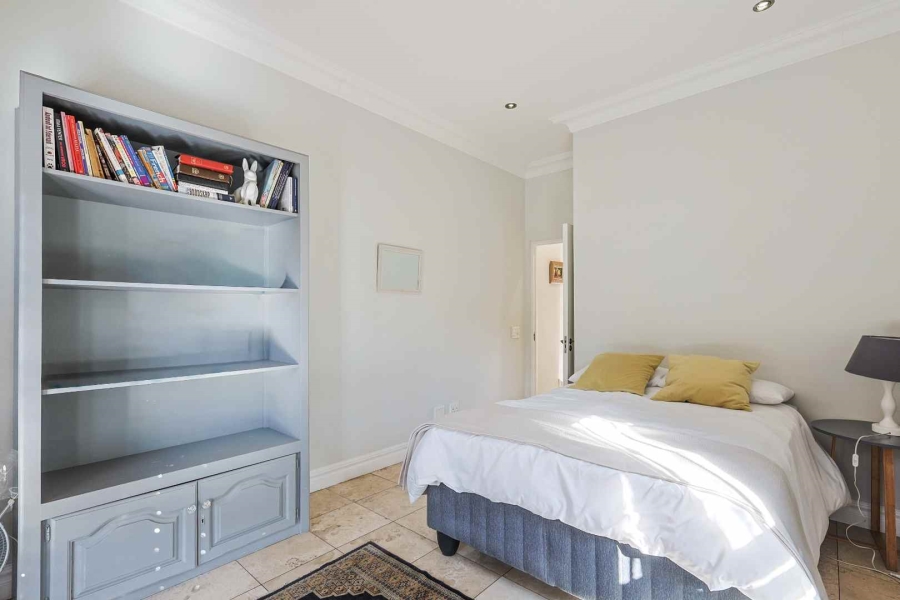 5 Bedroom Property for Sale in Baileys Muckleneuk Gauteng