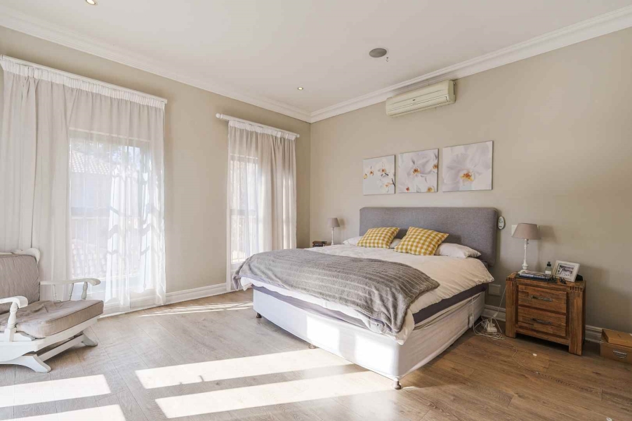 5 Bedroom Property for Sale in Baileys Muckleneuk Gauteng