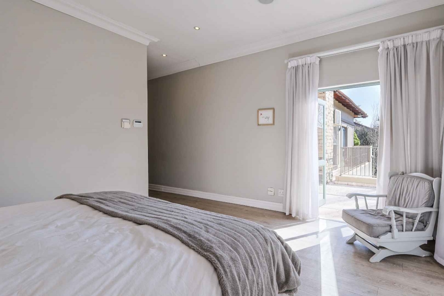 5 Bedroom Property for Sale in Baileys Muckleneuk Gauteng