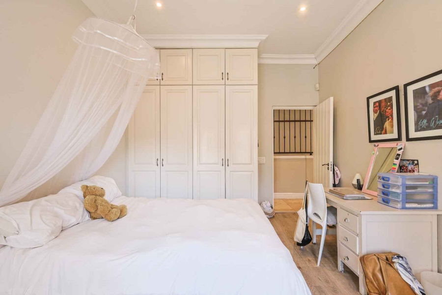 5 Bedroom Property for Sale in Baileys Muckleneuk Gauteng