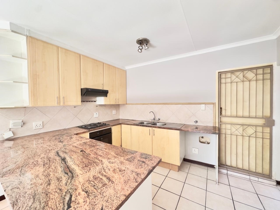 To Let 3 Bedroom Property for Rent in Mooikloof Ridge Gauteng