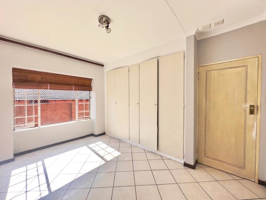 To Let 3 Bedroom Property for Rent in Mooikloof Ridge Gauteng