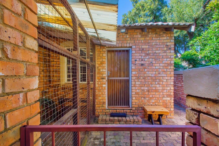 3 Bedroom Property for Sale in Honeydew Grove Gauteng