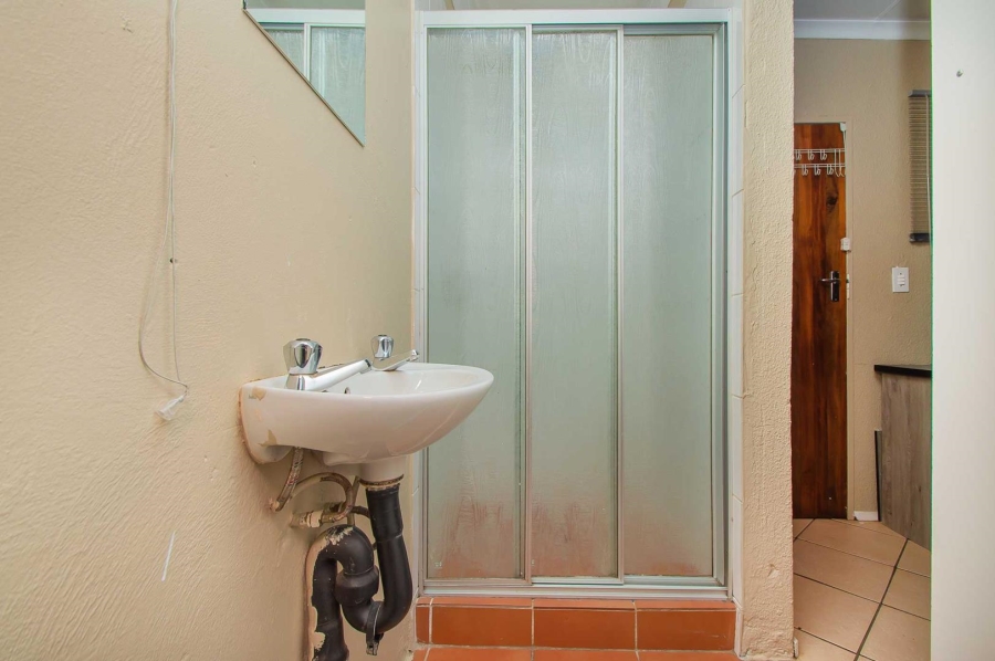 3 Bedroom Property for Sale in Honeydew Grove Gauteng