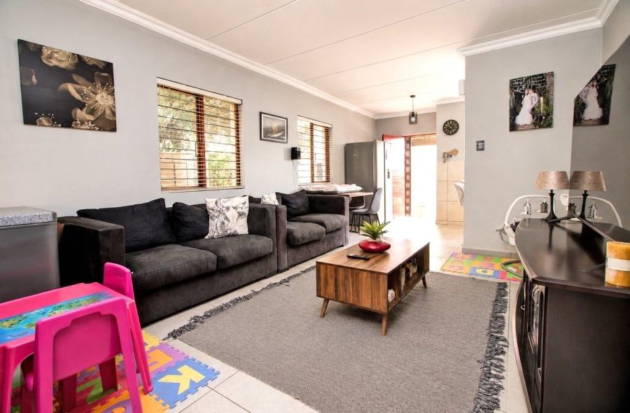 3 Bedroom Property for Sale in Willowbrook Gauteng
