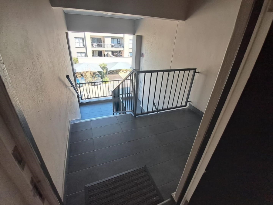 2 Bedroom Property for Sale in Waterfall Gauteng