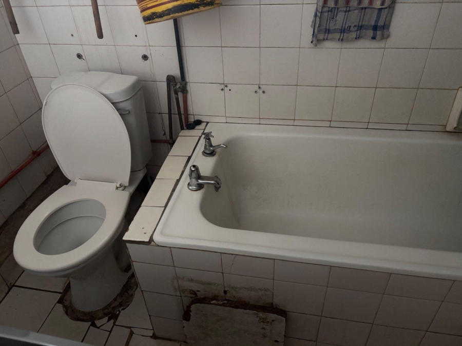 2 Bedroom Property for Sale in Sunnyside Gauteng