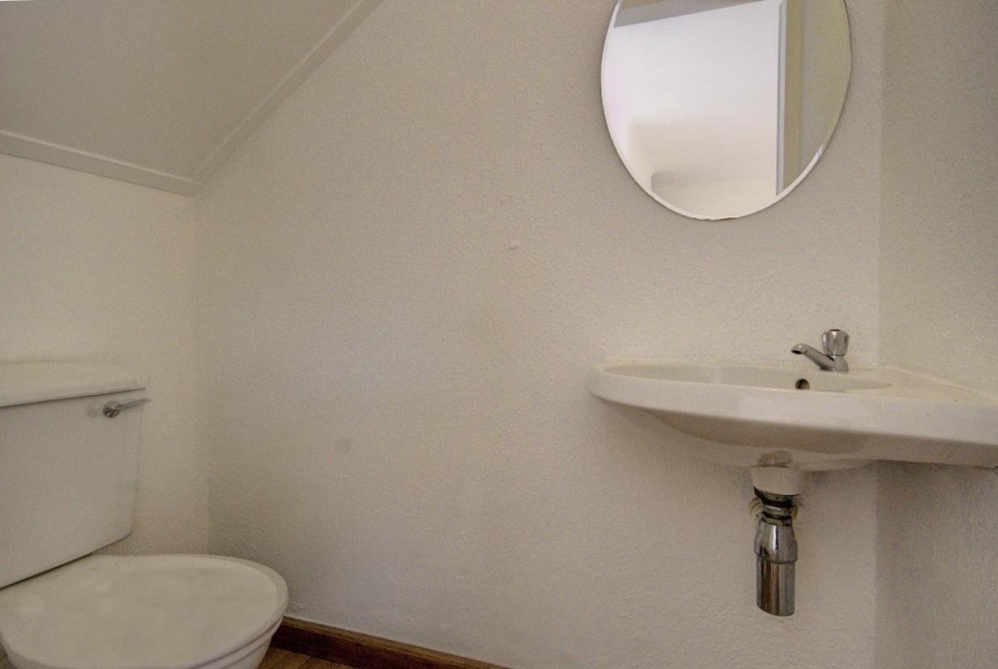 3 Bedroom Property for Sale in New Redruth Gauteng