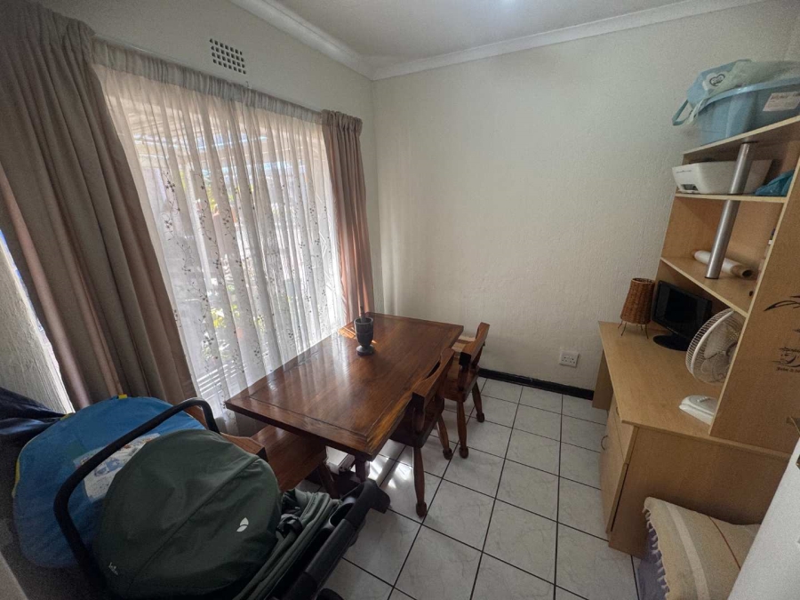 3 Bedroom Property for Sale in Brackendowns Gauteng