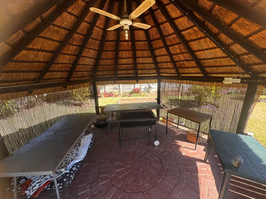 3 Bedroom Property for Sale in Brackendowns Gauteng