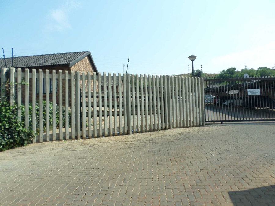 To Let 1 Bedroom Property for Rent in Philip Nel Park Gauteng