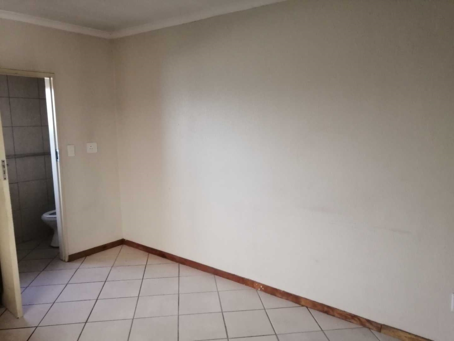 To Let 1 Bedroom Property for Rent in Philip Nel Park Gauteng
