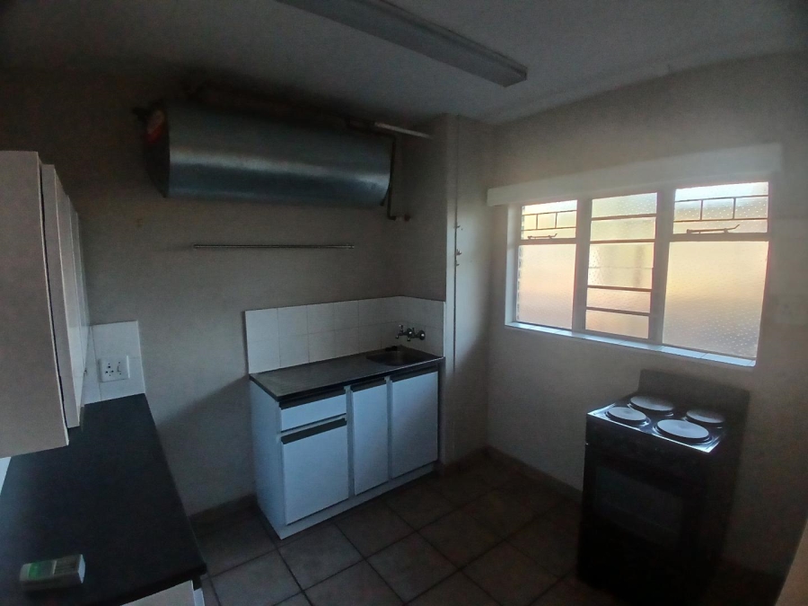 To Let 2 Bedroom Property for Rent in Annlin Gauteng