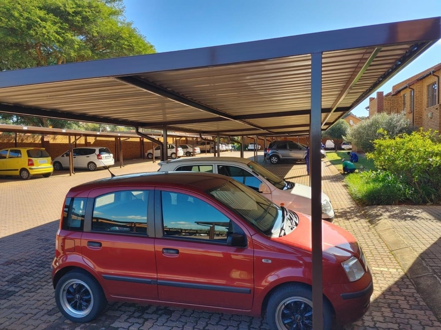 0 Bedroom Property for Sale in Willow Park Manor Gauteng