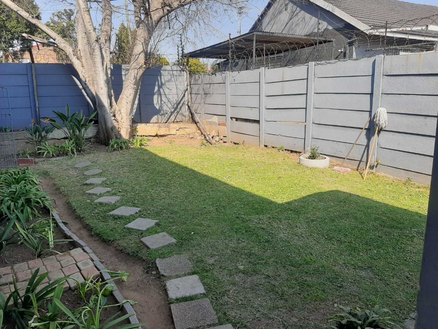 2 Bedroom Property for Sale in Booysens Gauteng