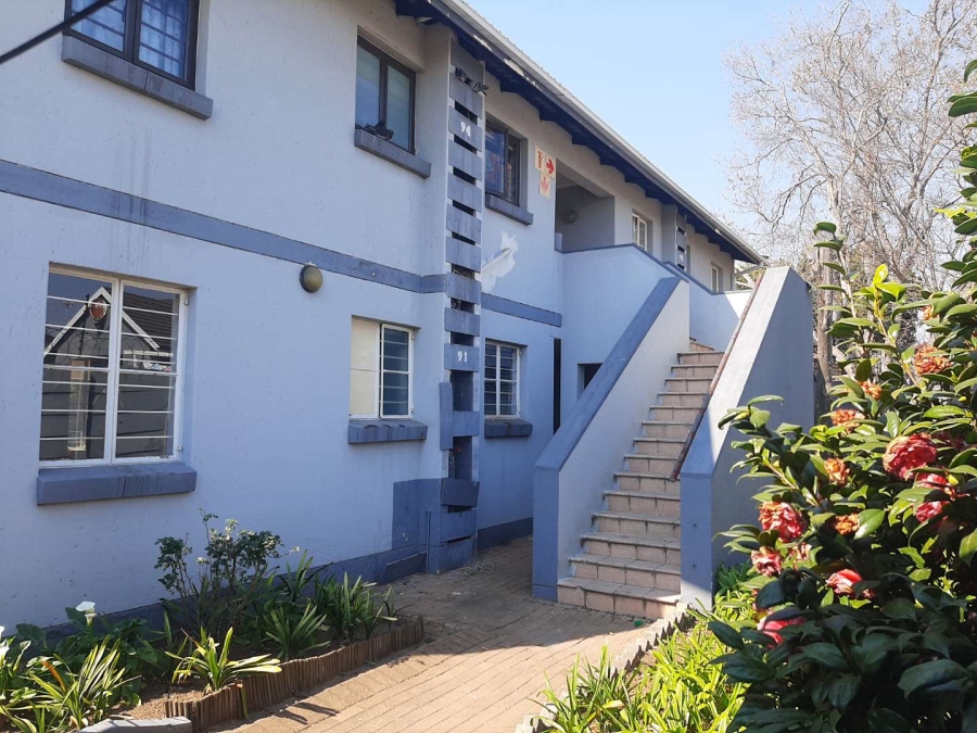 2 Bedroom Property for Sale in Booysens Gauteng