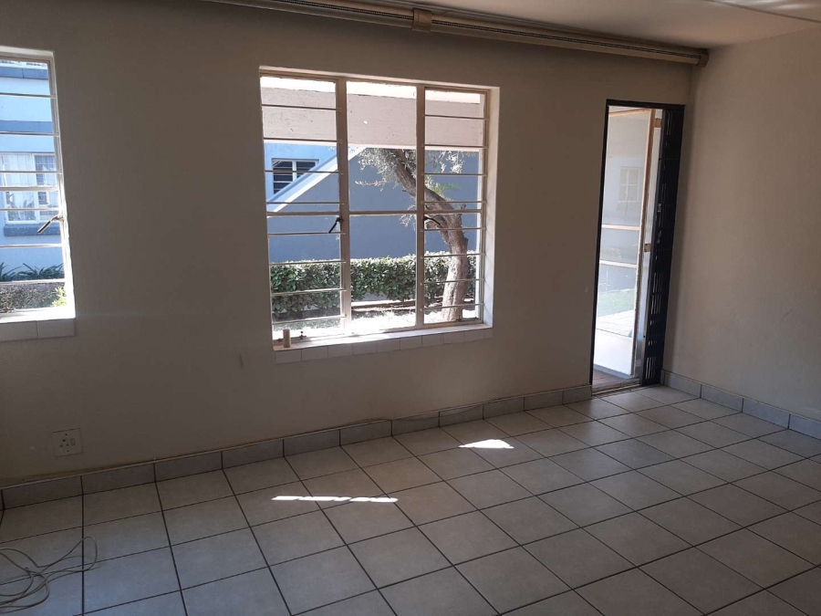 2 Bedroom Property for Sale in Booysens Gauteng