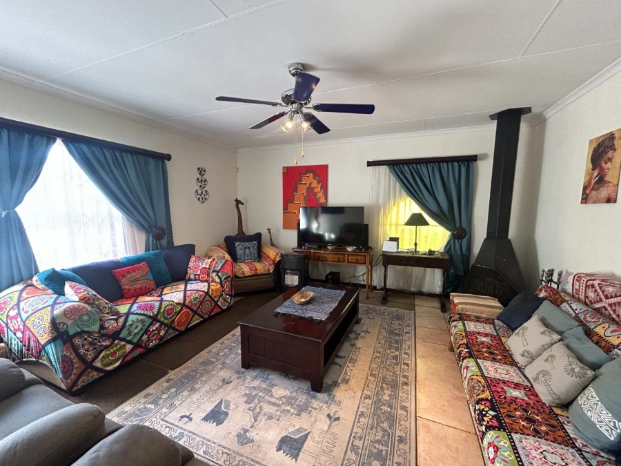 3 Bedroom Property for Sale in Brackendowns Gauteng